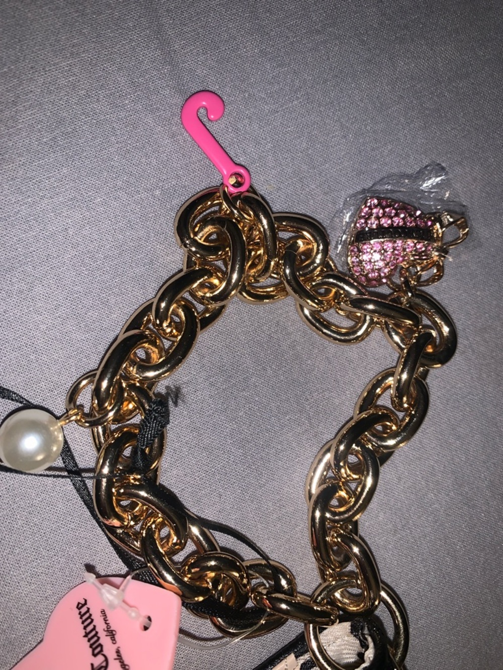 🆕-Juicy Couture LIQUORICE Embossed Tote & Gold Charm WRISTLET Set - Picture 8 of 14